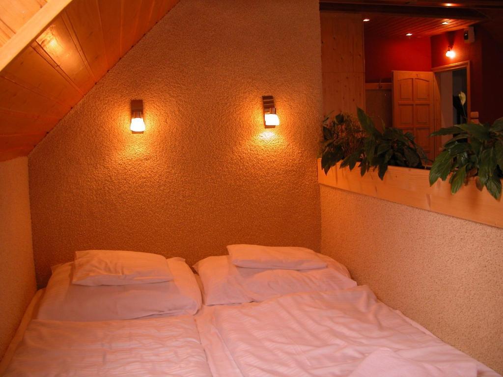 Platan Panzio Hotel Dobogoko Room photo